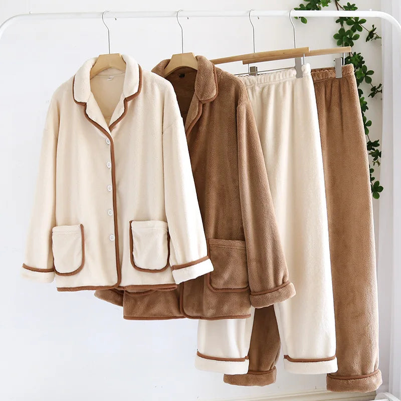 Calma Pillow Fleece Pajama Set