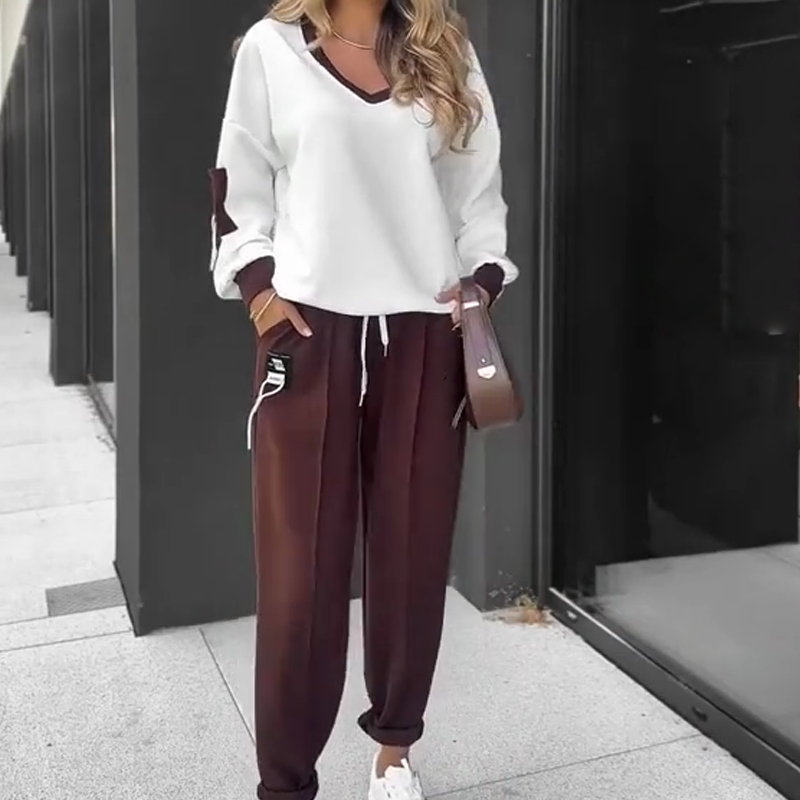 Block Pullover Hoodie & Jogger Pants Set